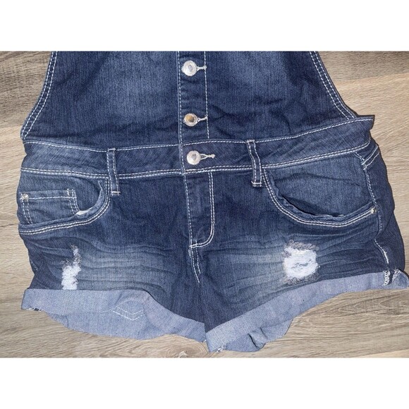 Almost Famous Distress Denim Romper Size Medium - Picture 2 of 3